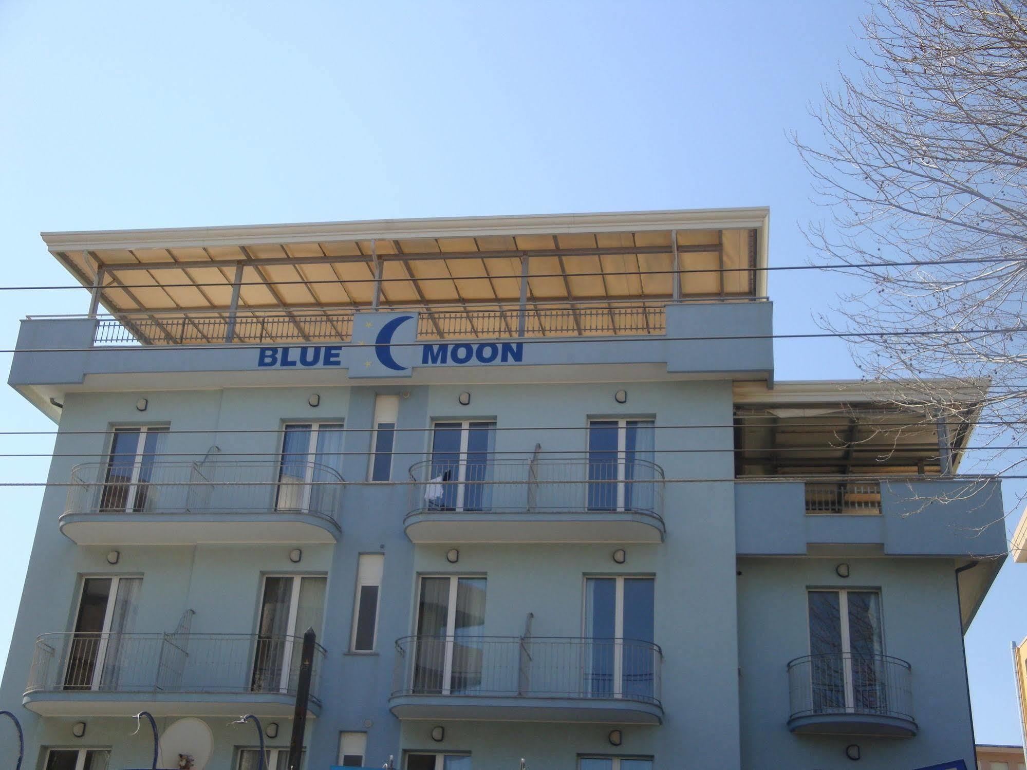 Hotel Blue Moon Rimini Exteriér fotografie